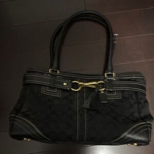 Vintage Black Chelsea Signature coach Women's Bag
